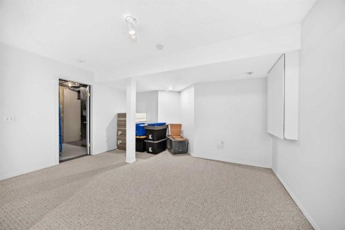 27 Covette Green Ne, Calgary, AB 