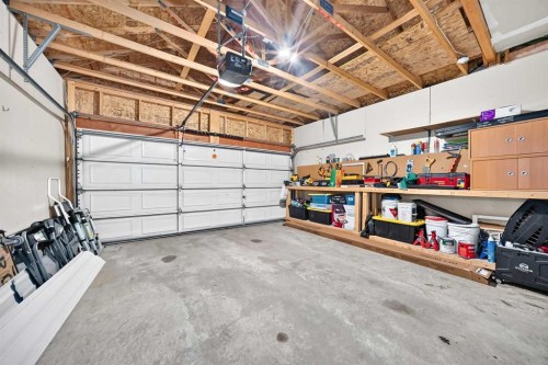 27 Covette Green Ne, Calgary, AB 