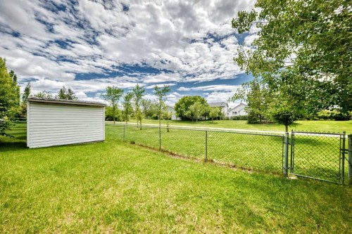 27 Covette Green Ne, Calgary, AB 