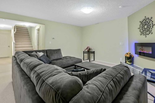 1803 Riverside Drive Nw, High River, AB 