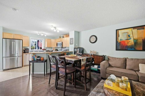 319 Everstone Drive Sw, Calgary, AB 