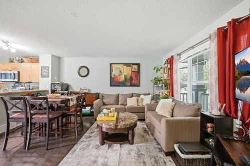 319 Everstone Drive Sw, Calgary, AB 