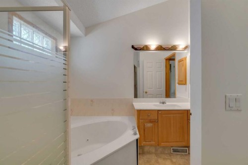 10272 Tuscany Hills Way, Calgary, AB 