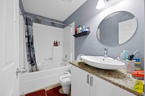 25 Martha'S Meadow Place Ne, Calgary, AB 