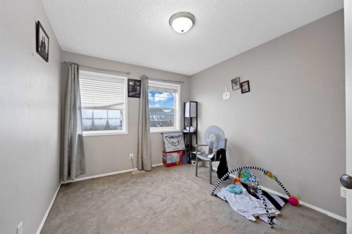 25 Martha'S Meadow Place Ne, Calgary, AB 