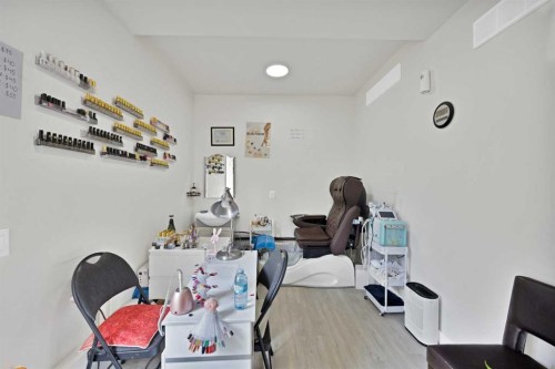 25 Martha'S Meadow Place Ne, Calgary, AB 