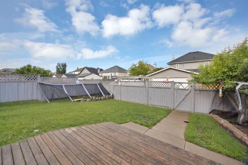 25 Martha'S Meadow Place Ne, Calgary, AB 