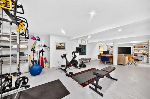 344 Canterville Drive Sw, Calgary, AB 
