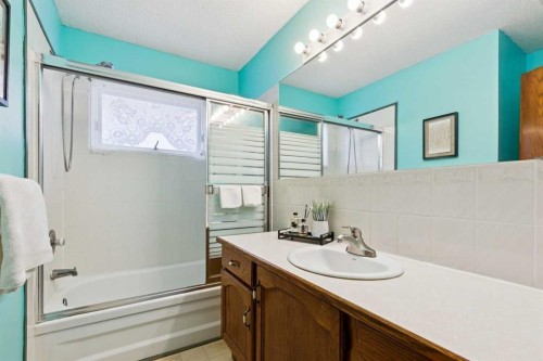 8971 Scurfield Drive Nw, Calgary, AB 