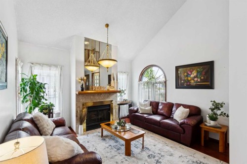8971 Scurfield Drive Nw, Calgary, AB 