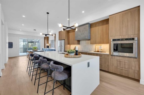 133 Greenwich Common Nw, Calgary, AB 