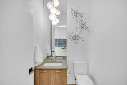 133 Greenwich Common Nw, Calgary, AB 