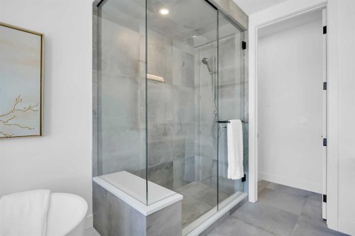 133 Greenwich Common Nw, Calgary, AB 
