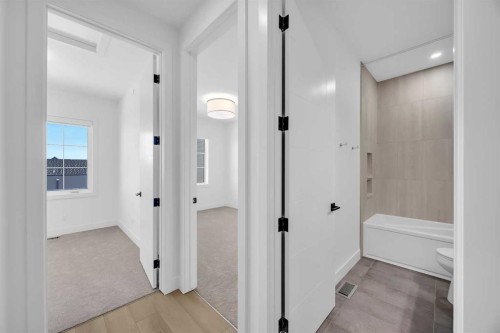 133 Greenwich Common Nw, Calgary, AB 