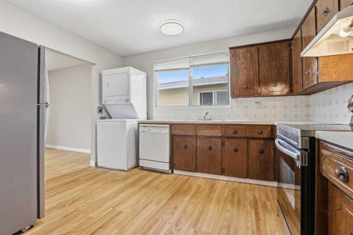 84 Ranchero Rise Nw, Calgary, AB 