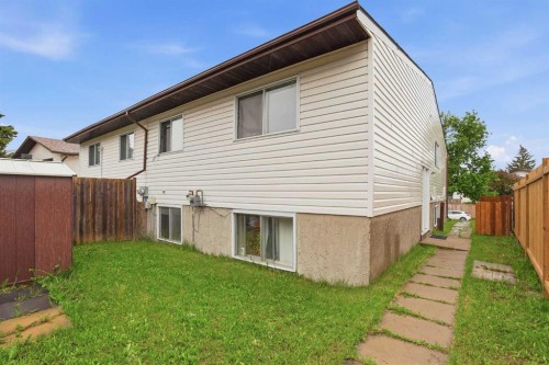 84 Ranchero Rise Nw, Calgary, AB 