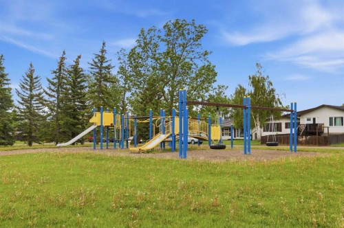 84 Ranchero Rise Nw, Calgary, AB 