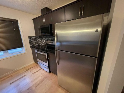 162 Windstone Mews Sw, Airdrie, AB 