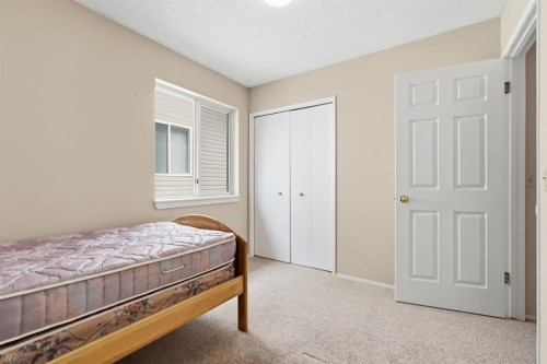 298 Costa Mesa Close Ne, Calgary, AB 