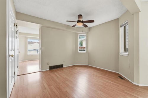 298 Costa Mesa Close Ne, Calgary, AB 
