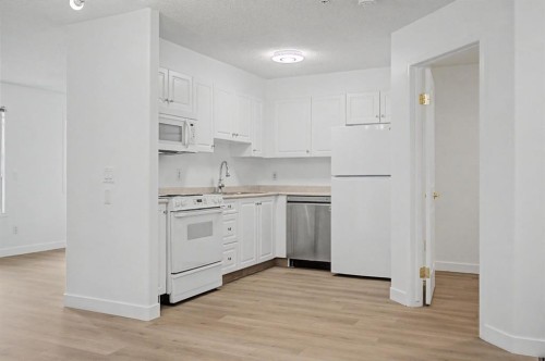 3129-6818 Pinecliff Grove Ne, Calgary, AB 