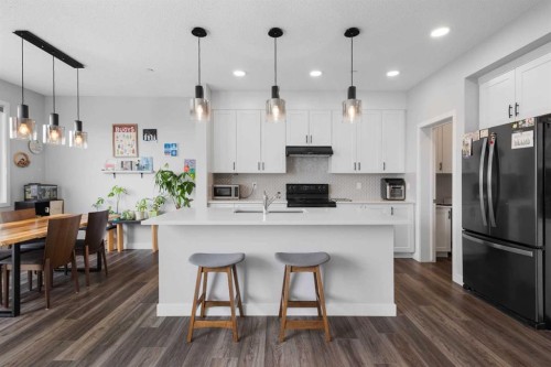 47 Lucas Terrace Nw, Calgary, AB 