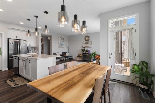 47 Lucas Terrace Nw, Calgary, AB 