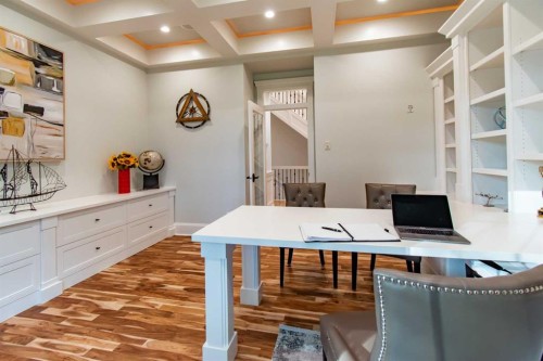 1318 Windsor Street Nw, Calgary, AB 