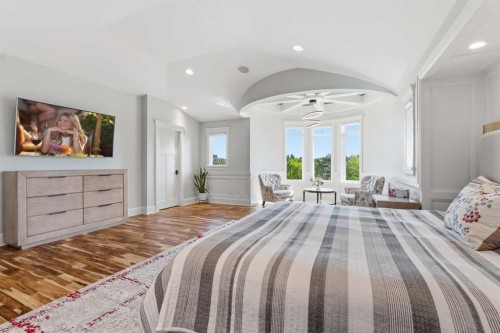 1318 Windsor Street Nw, Calgary, AB 
