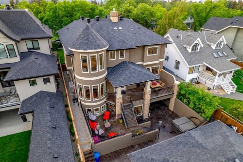 1318 Windsor Street Nw, Calgary, AB 