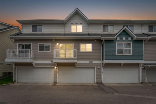 223 Mckenzie Towne Gate Se, Calgary, AB 