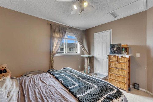 223 Mckenzie Towne Gate Se, Calgary, AB 