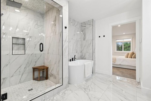 3 Discovery Ridge Lane Sw, Calgary, AB 