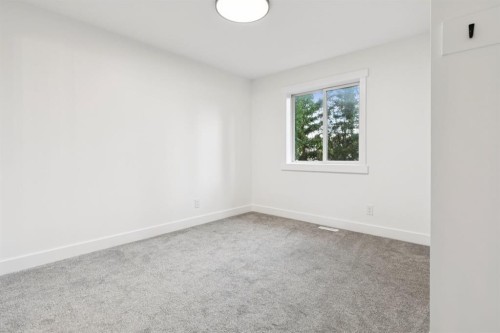 3 Discovery Ridge Lane Sw, Calgary, AB 