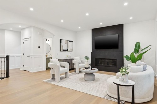 3 Discovery Ridge Lane Sw, Calgary, AB 