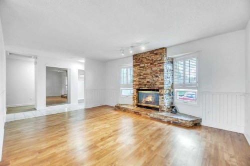 23 Penworth Crescent Se, Calgary, AB 