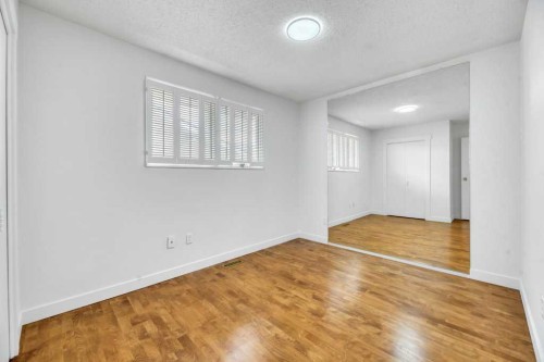 23 Penworth Crescent Se, Calgary, AB 