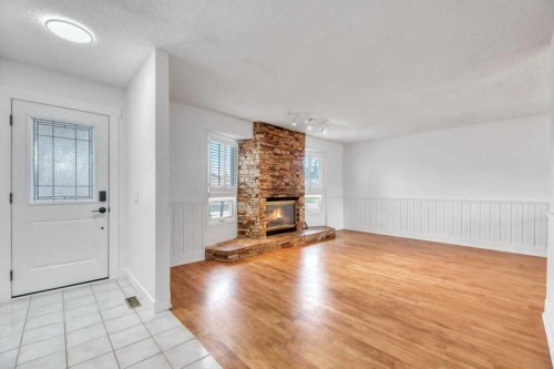 23 Penworth Crescent Se, Calgary, AB 