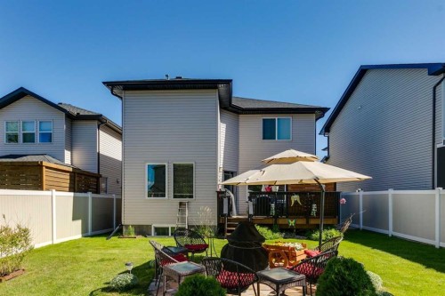 23 Kingston View Se, Airdrie, AB 