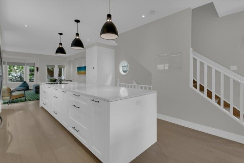 3617 3 Street Sw, Calgary, AB 