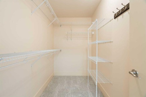 515 9 Street Ne, Calgary, AB 