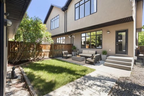 515 9 Street Ne, Calgary, AB 