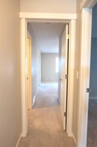 124 Howse Avenue Ne, Calgary, AB 