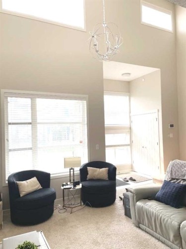 124 Howse Avenue Ne, Calgary, AB 