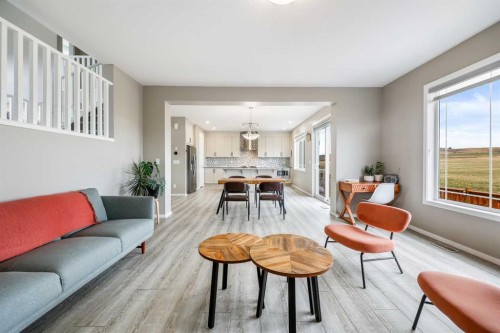 142 Yorkstone Way Sw, Calgary, AB 