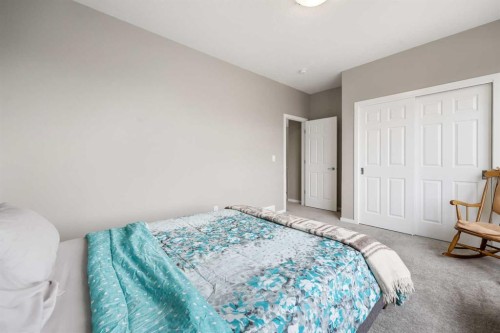 142 Yorkstone Way Sw, Calgary, AB 