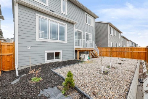 142 Yorkstone Way Sw, Calgary, AB 