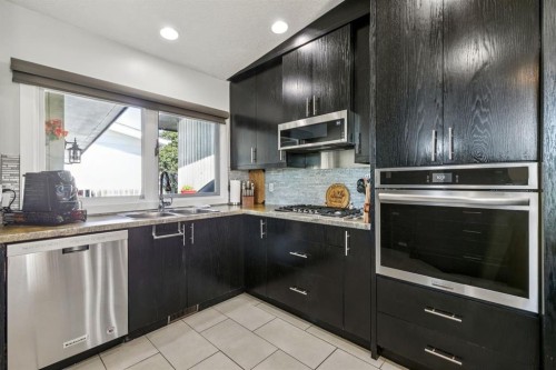 724 Willacy Drive Se, Calgary, AB 