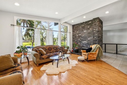 724 Willacy Drive Se, Calgary, AB 