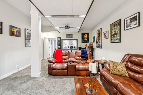 724 Willacy Drive Se, Calgary, AB 